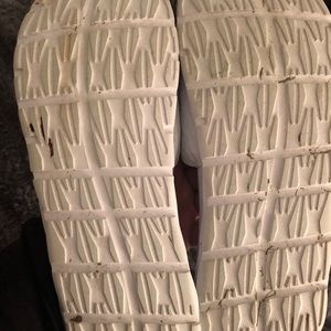 Nike solarsoft slides